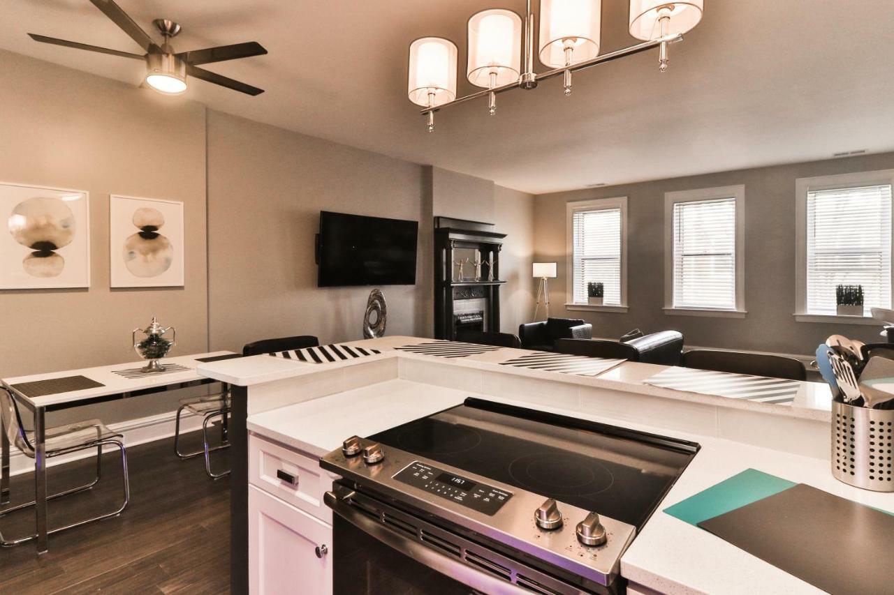Luxury Apt W/ Spectrum Mood Lighting - Historic Cherokee Street Antique Row Maryland Heights Dış mekan fotoğraf
